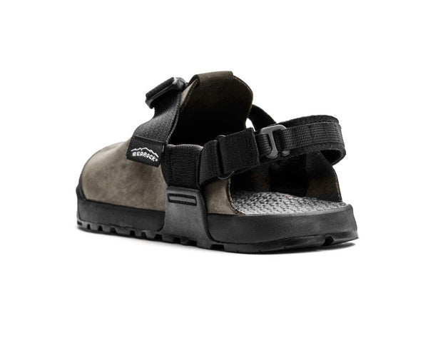 Bedrock Mountain Clog - Nubuck Leather (Driftwood)