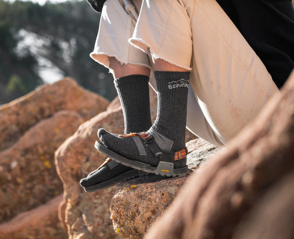 Bedrock Crew Performance Split-Toe Socks (Granite)