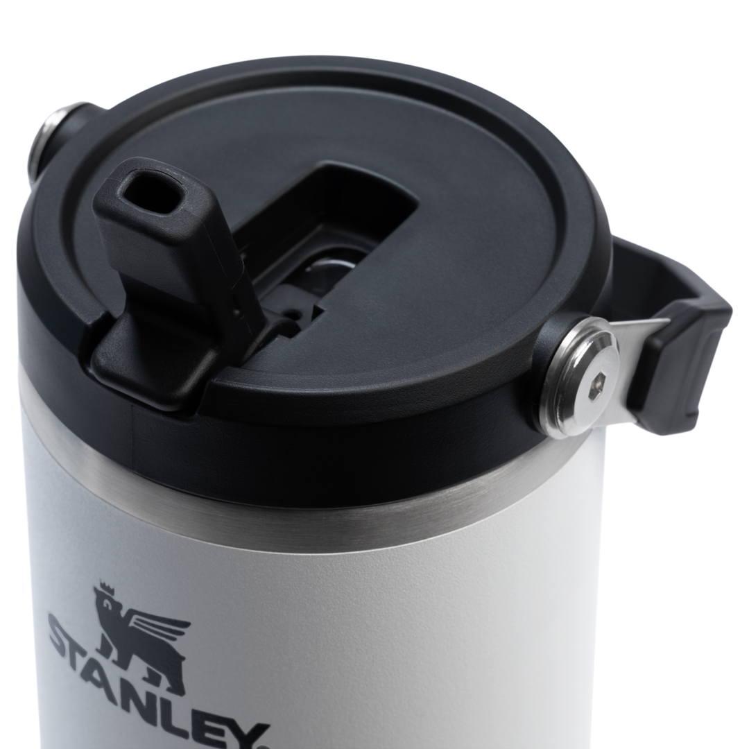 Stanley The IceFlow™ Flip Straw Tumbler | 40 OZ