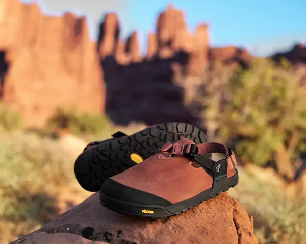 Bedrock Mountain Clog - Leather Suede (Clay)