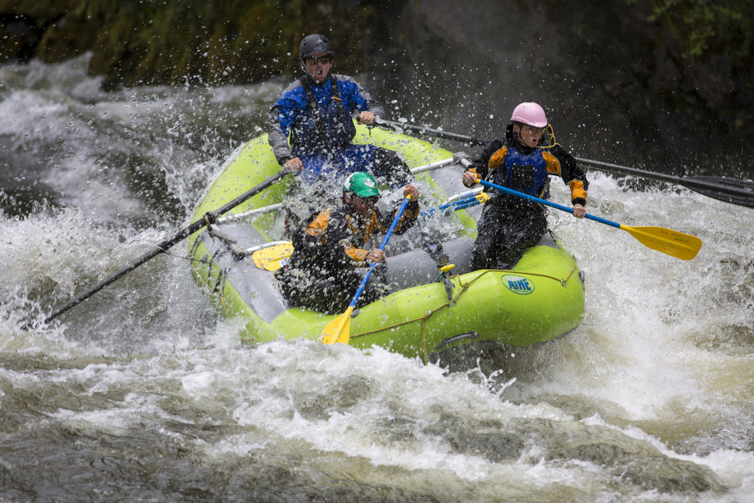 AIRE 136DD Self-Bailing Raft
