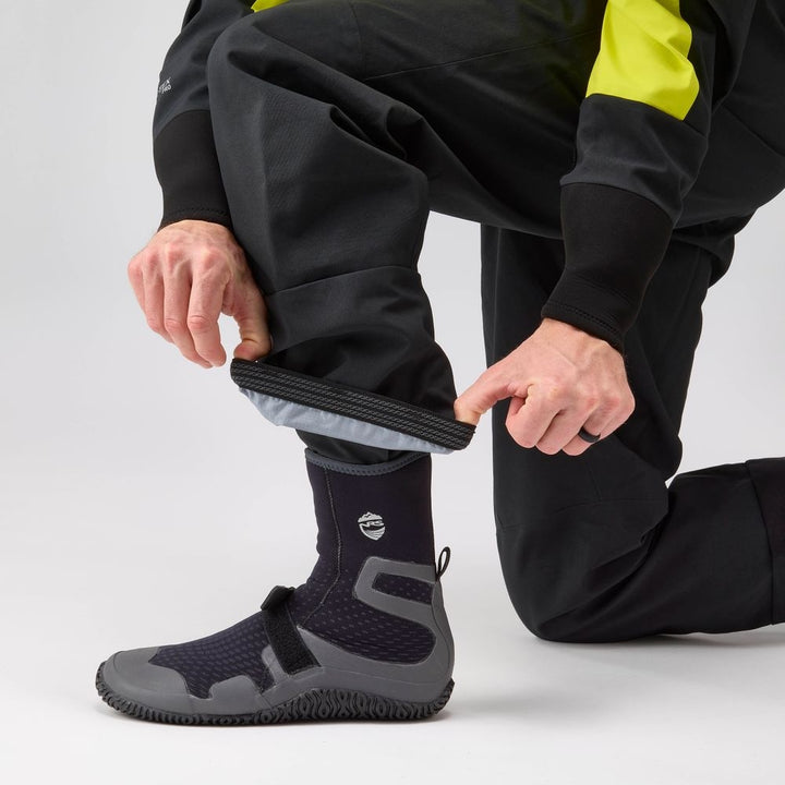 NRS Men’s Axiom GORE-TEX Pro Dry Suit