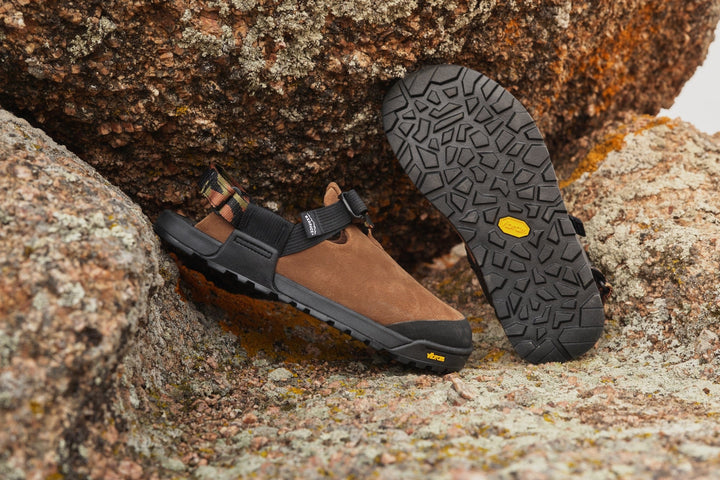 Bedrock Mountain Clog - Leather Suede (Ponderosa Brown)