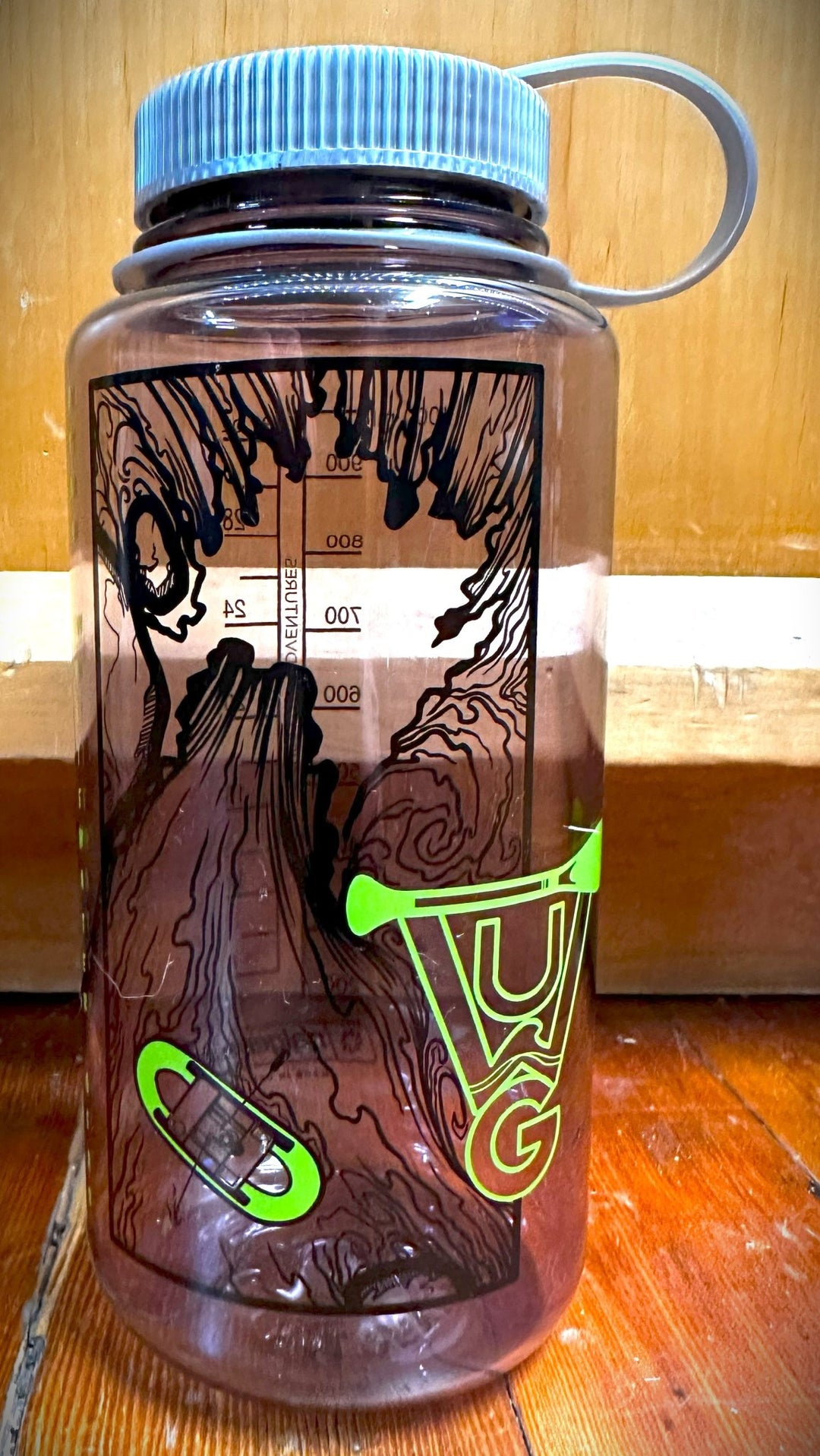 UWG Nalgene 32oz