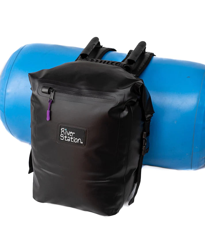 River Station Gear 2024 Dry Thwart Bag
